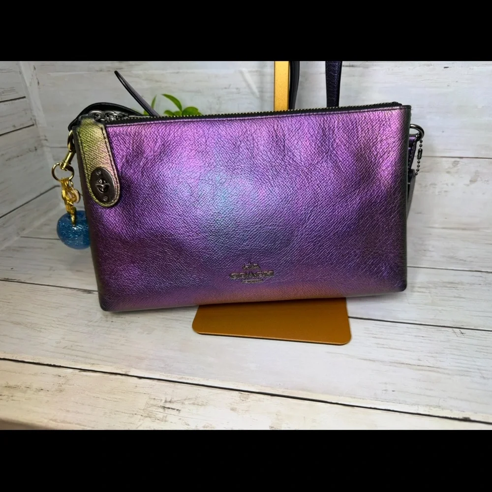 Rare Coach Crosby Hologram Iridescent
Crossbody Purple Green blue - Picture 7 of 16